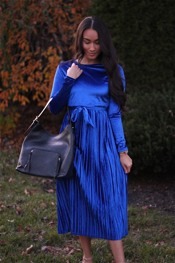 Slim Fit Velvet Blue Midi Dress